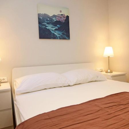 Apartment Volat Šibenik Buitenkant foto