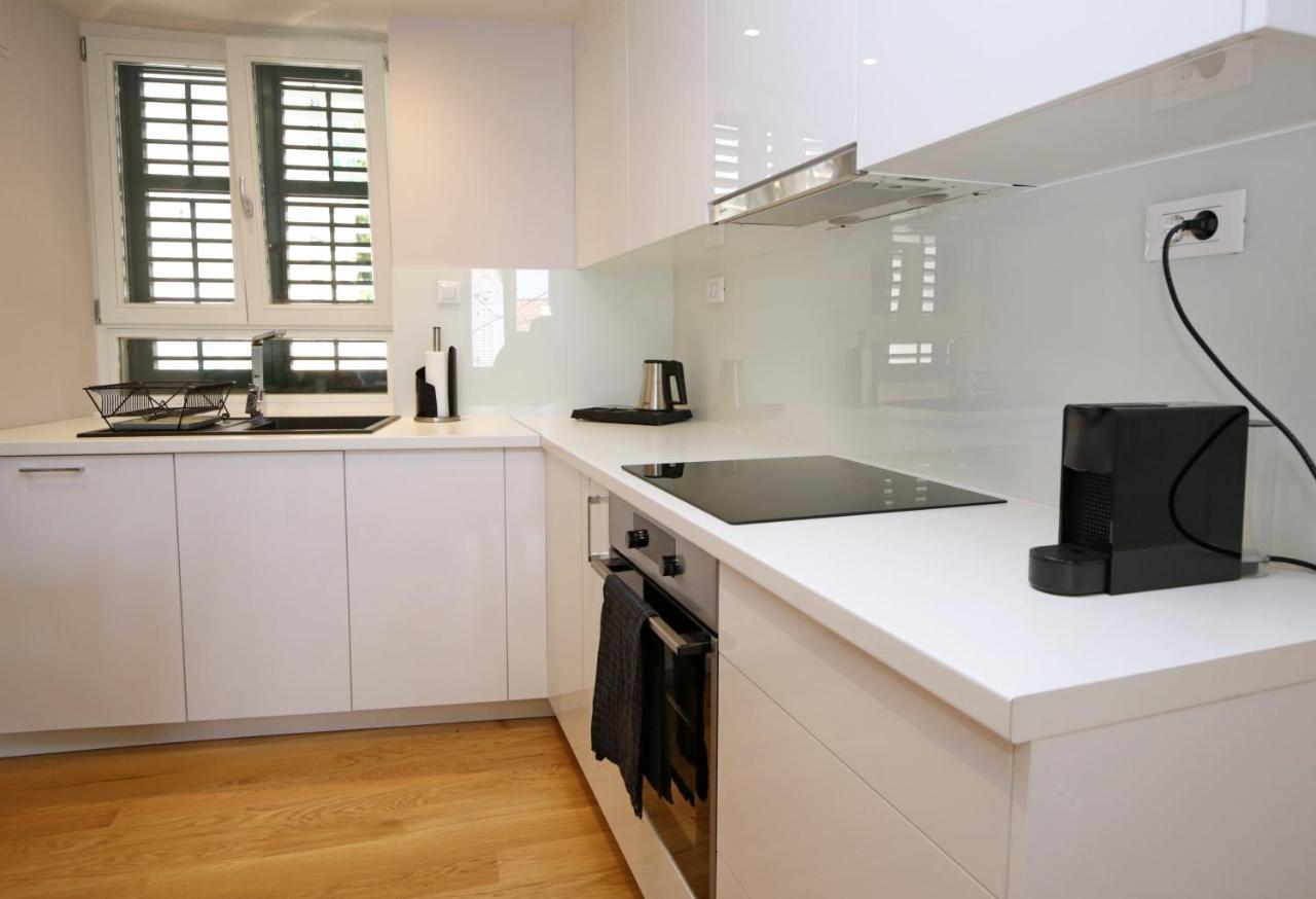 Apartment Volat Šibenik Buitenkant foto